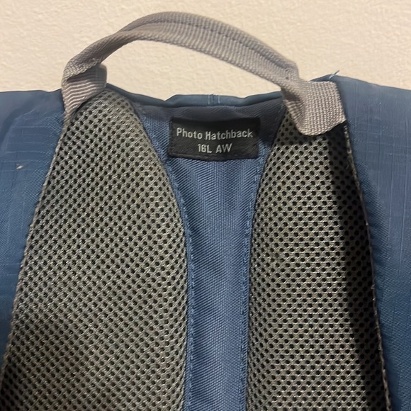 LowePro Photo Hatchback 16L AW Backpack - Daypack - Picture 9 of 16